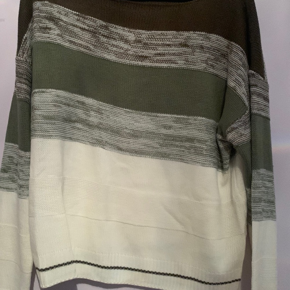 Striped threaded sweater